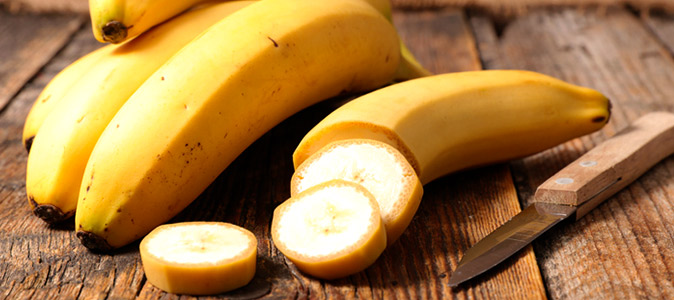 Olha a banana: 8 benefícios da fruta para a saúde - Alimentação -  Institucional