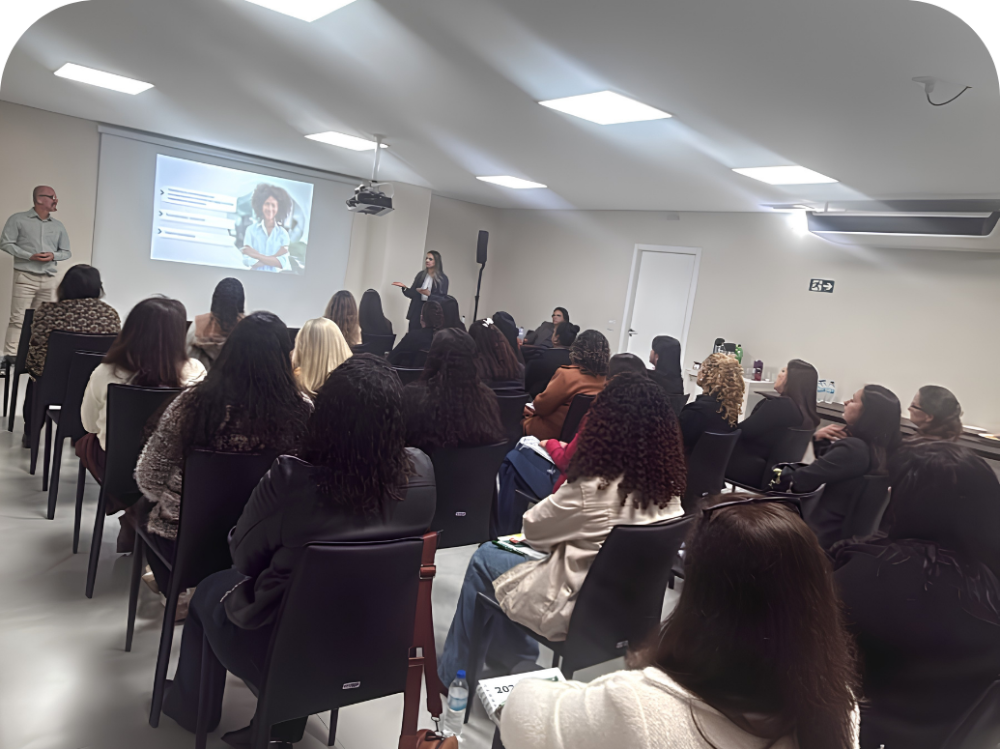 Secretariado Unimed Machado durante apresentação do Blip, feita pela equipe da Federação Minas Unimed 