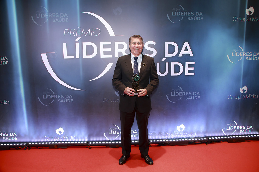 https://www.unimed.coop.br/site/o/sites-theme/images/cards-noticias/capa_pagina.png