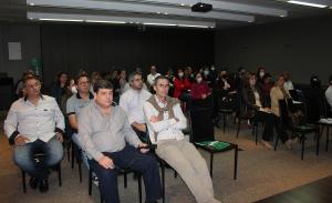 https://www.unimed.coop.br/site/o/sites-theme/images/cards-noticias/capa_pequena.png