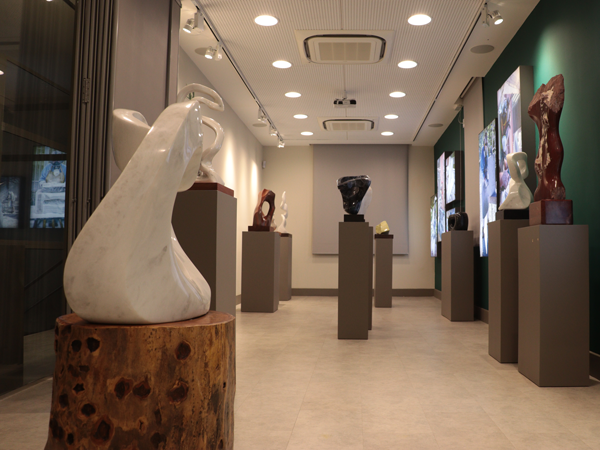 Second Responsive Image