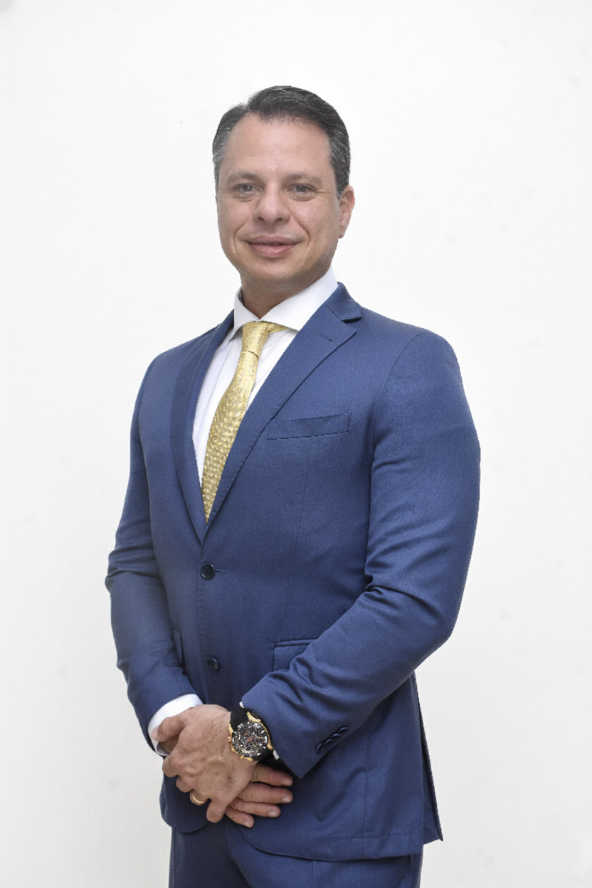 Dr. Érico Folchini