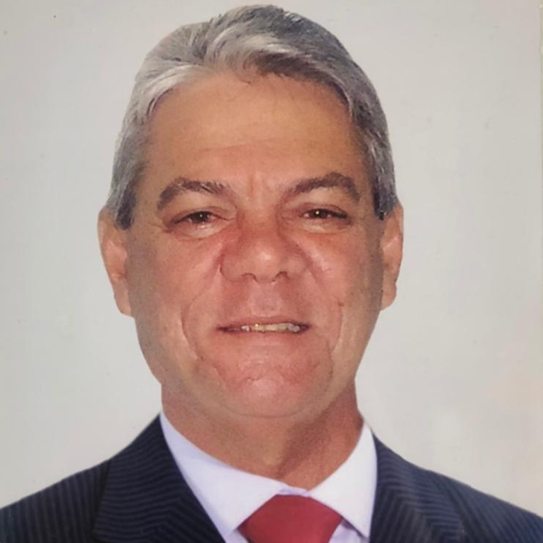 Dr. Romulo Lopes