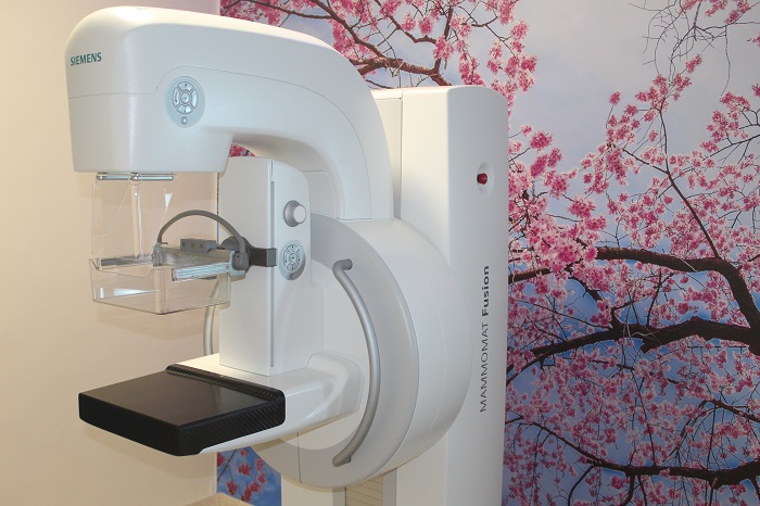 Foto: Novo equipamento de mamografia